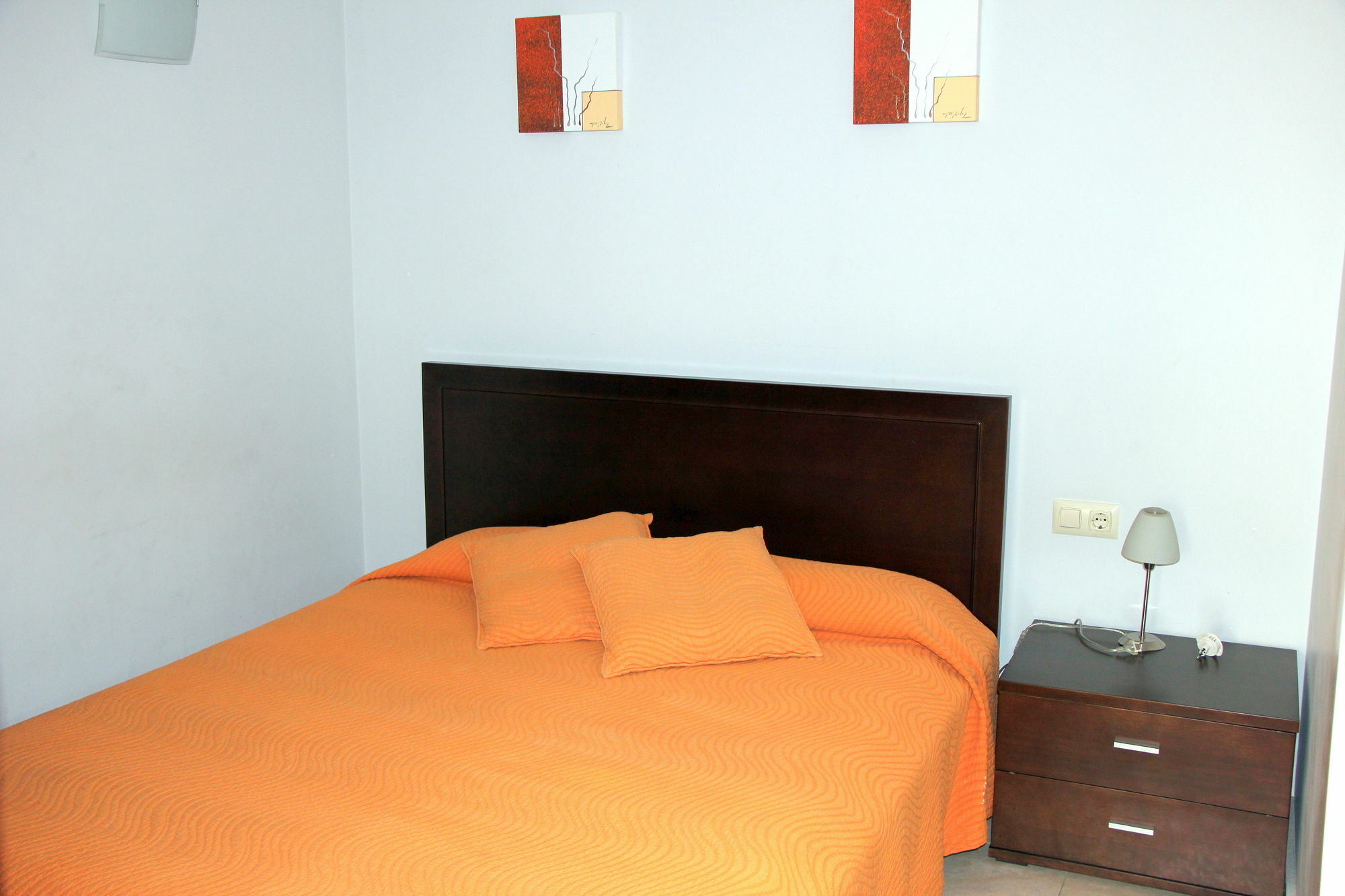 Apartamentos Caru Castelldefels Luaran gambar